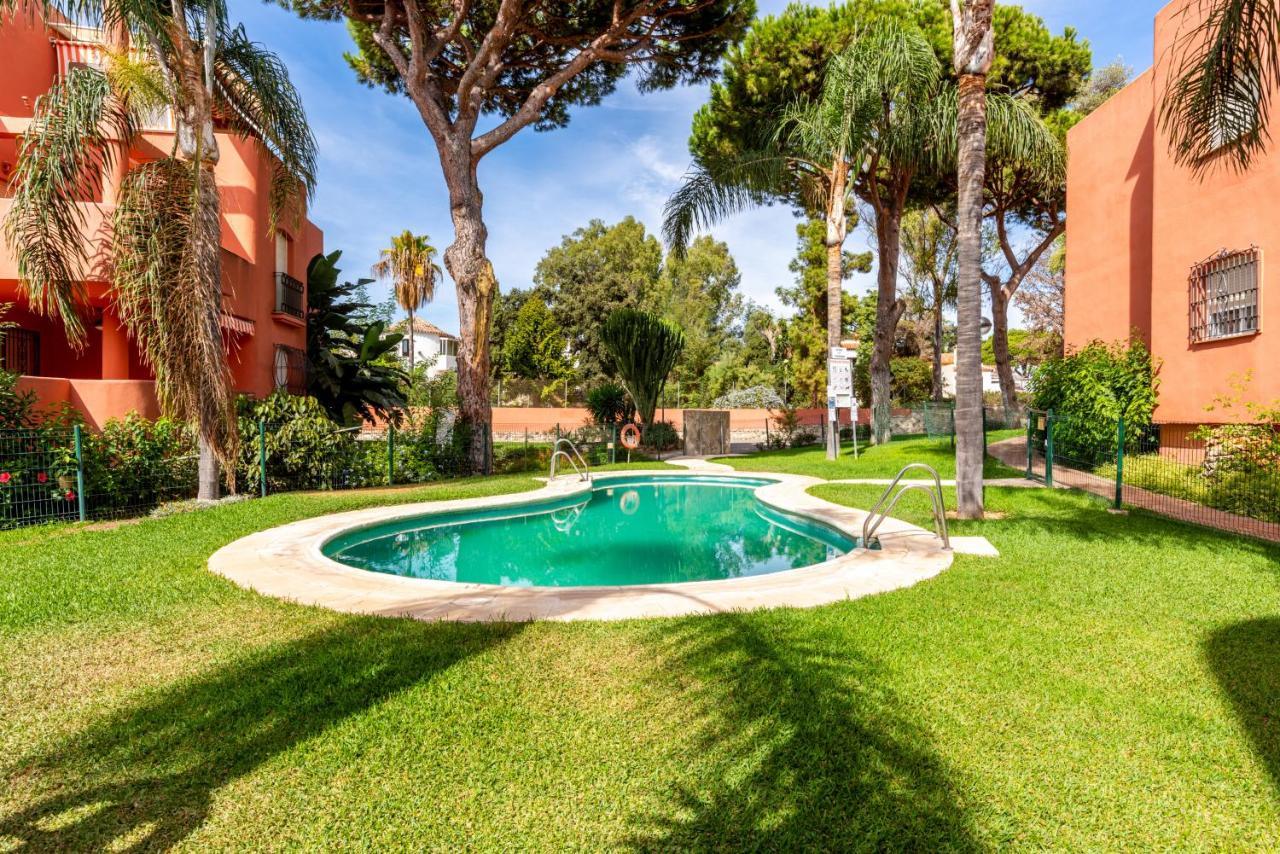 Alvarito Playa Apartment Marbella
